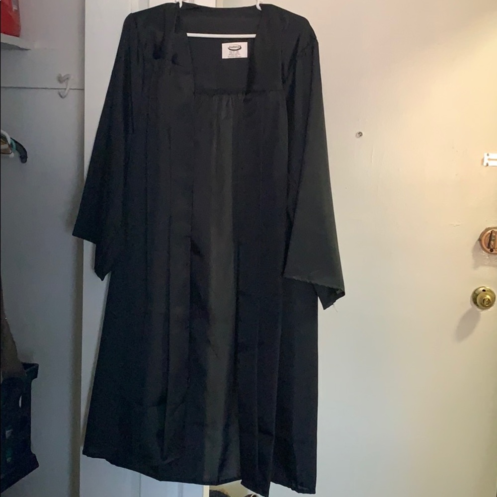 Jostens graduation gown